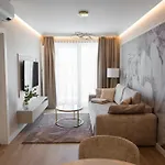 Apartment Paradise Ii *